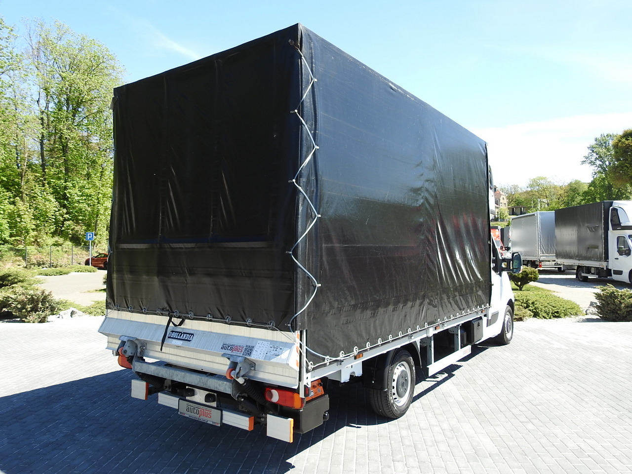 OPEL MOVANO TARPAULIN LIFT 9 PALLETS WEBASTO CRUISE CONTROL LED LIGHTS PNEUMATICS AIR CONDITIONING 160HP - Furgão de toldo: foto 3 OPEL MOVANO TARPAULIN LIFT 9 PALLETS WEBASTO CRUISE CONTROL LED LIGHTS PNEUMATICS AIR CONDITIONING 160HP - Furgão de toldo: foto 3