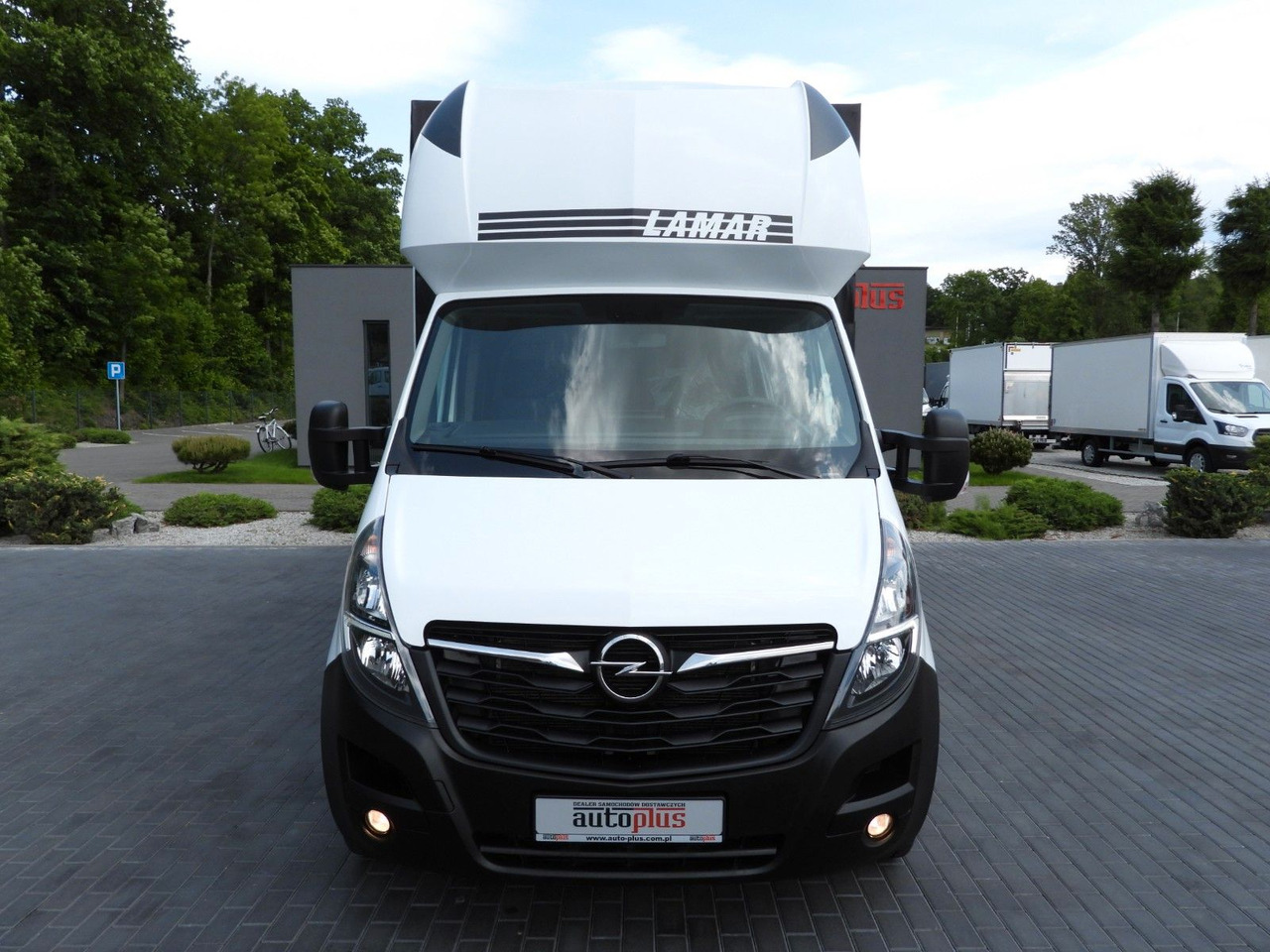 Opel MOVANO PRITSCHE PLANE AUFZUG 9 PALETTEN WEBASTO - Furgão de toldo: foto 5 Opel MOVANO PRITSCHE PLANE AUFZUG 9 PALETTEN WEBASTO - Furgão de toldo: foto 5