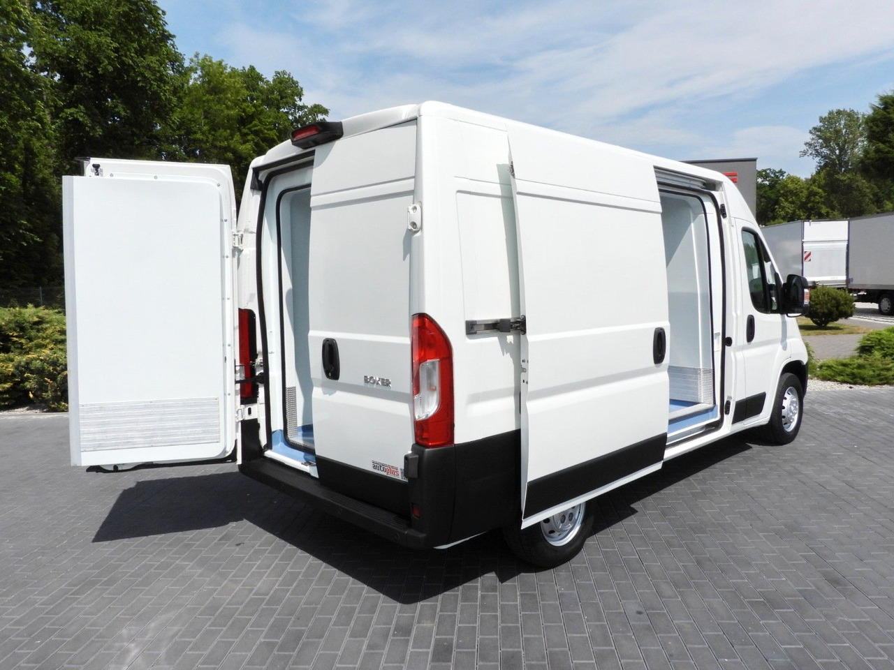 Peugeot BOXER KÜHLKASTENWAGEN -10*C TEMPOMAT - Carrinha frigorífica: foto 3 Peugeot BOXER KÜHLKASTENWAGEN -10*C TEMPOMAT - Carrinha frigorífica: foto 3