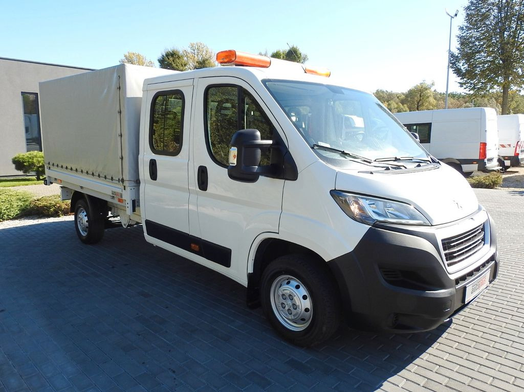Peugeot BOXER PRITSCHE DOPPELKABINE DOKA 7 SITZE - Furgão caixa aberta, Carrinha cabine dupla: foto 4 Peugeot BOXER PRITSCHE DOPPELKABINE DOKA 7 SITZE - Furgão caixa aberta, Carrinha cabine dupla: foto 4