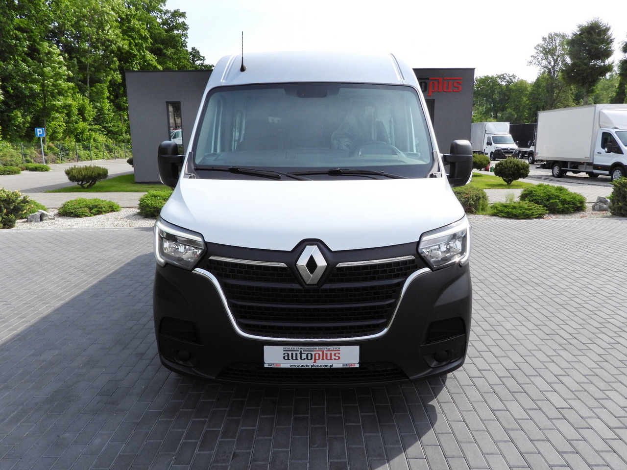 RENAULT MASTER BOX DELIVERY VAN 7 SEATS CRUISE CONTROL NAVIGATION LED LIGHTS AIR CONDITIONING 140HP - Furgão: foto 5 RENAULT MASTER BOX DELIVERY VAN 7 SEATS CRUISE CONTROL NAVIGATION LED LIGHTS AIR CONDITIONING 140HP - Furgão: foto 5