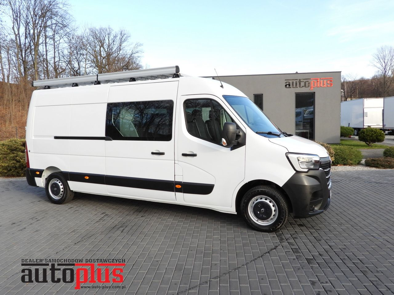 RENAULT MASTER BOX DELIVERY VAN 7 SEATS CRUISE CONTROL NAVIGATION LED LIGHTS AIR CONDITIONING 180HP - Furgão: foto 1 RENAULT MASTER BOX DELIVERY VAN 7 SEATS CRUISE CONTROL NAVIGATION LED LIGHTS AIR CONDITIONING 180HP - Furgão: foto 1