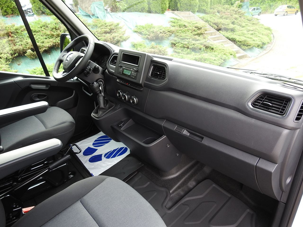 Furgão basculante nuevo RENAULT MASTER: foto 37