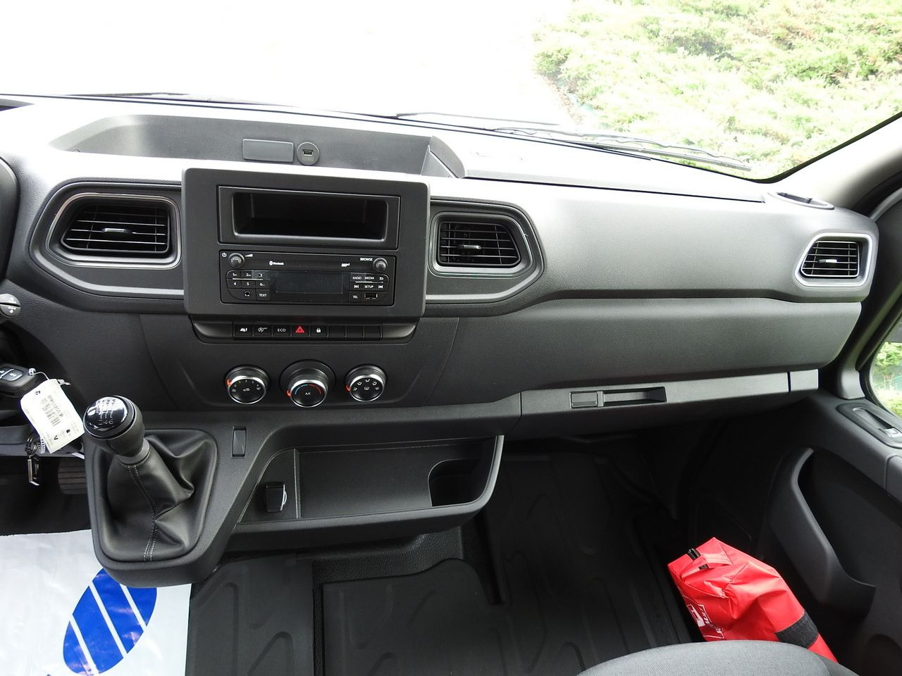 Furgão basculante nuevo RENAULT MASTER: foto 31