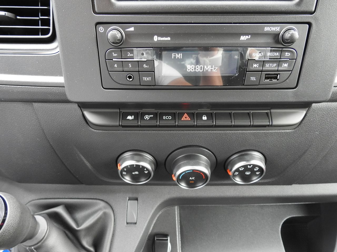 Furgão basculante nuevo RENAULT MASTER: foto 33