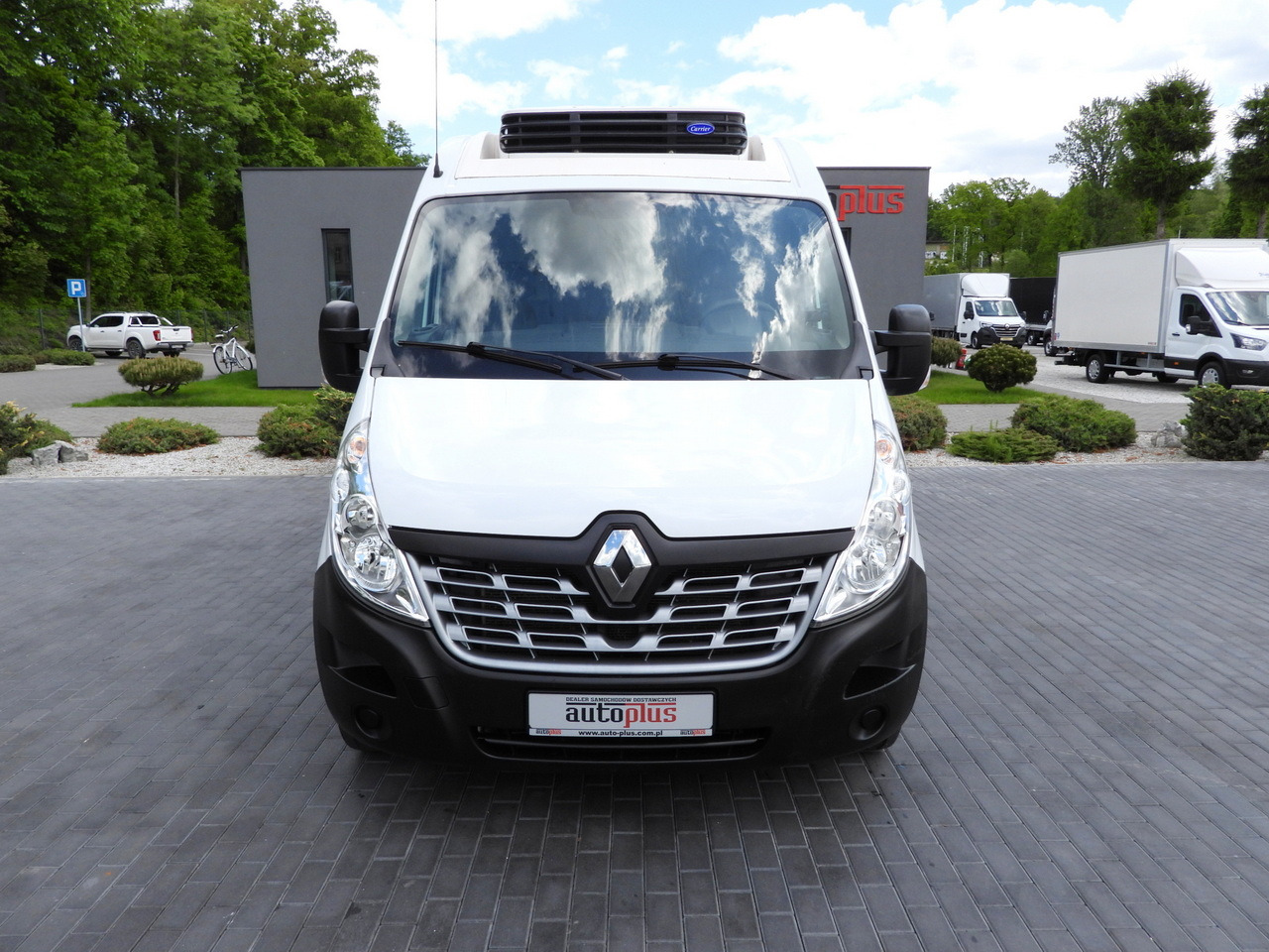 RENAULT MASTER REFRIGERATOR VAN -20*C POWER SUPPLY 230V CRUISE CONTROL AIR CONDITIONING 145HP - Carrinha frigorífica: foto 5 RENAULT MASTER REFRIGERATOR VAN -20*C POWER SUPPLY 230V CRUISE CONTROL AIR CONDITIONING 145HP - Carrinha frigorífica: foto 5