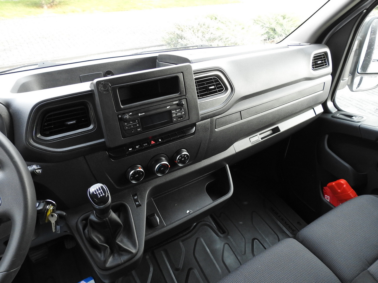 Furgão de toldo RENAULT MASTER TARPAULIN 10 PALLETS WEBASTO CRUISE CONTROL AIR CONDITIONING LED LIGHTS PNEUMATICS  165HP: foto 34