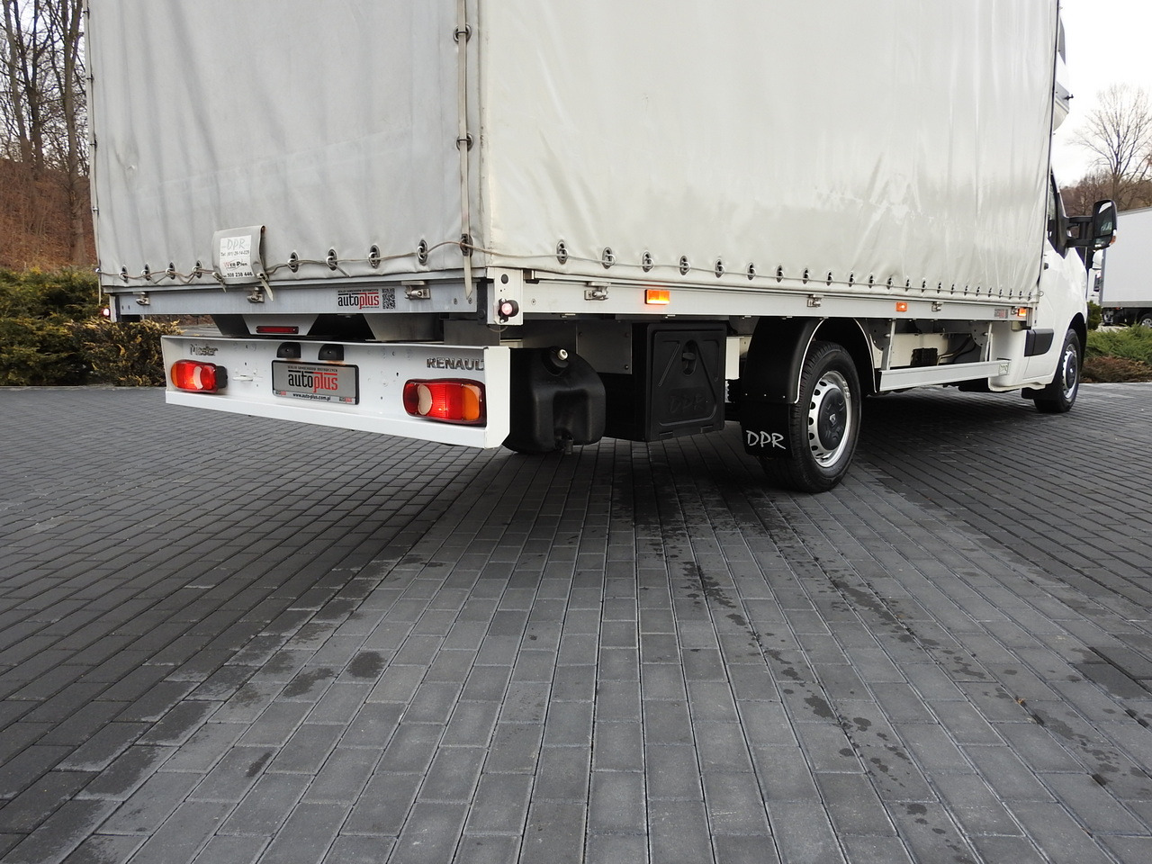 Furgão de toldo RENAULT MASTER TARPAULIN 10 PALLETS WEBASTO CRUISE CONTROL AIR CONDITIONING LED LIGHTS PNEUMATICS  165HP: foto 29