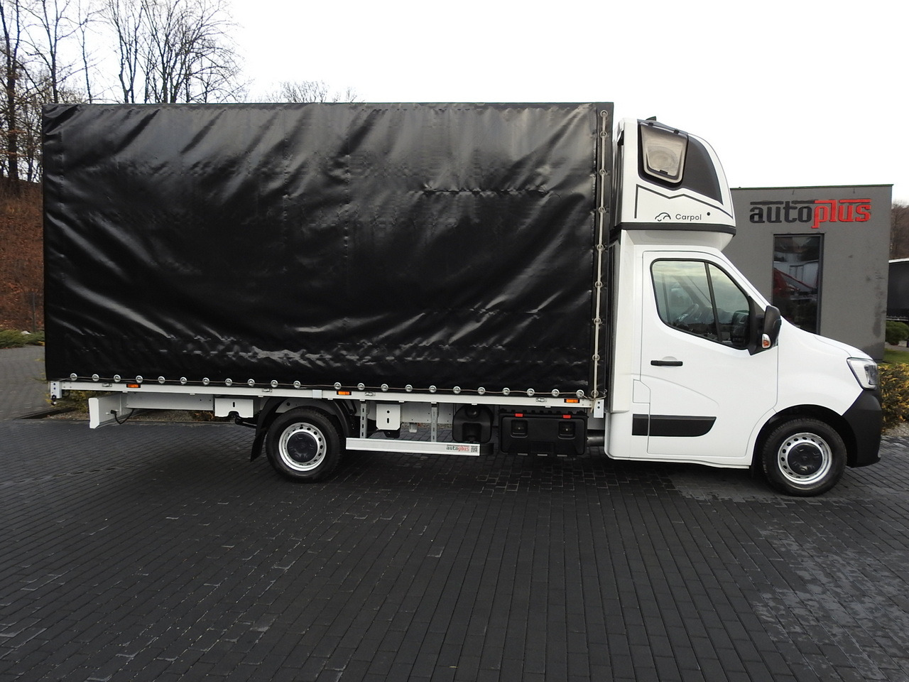 Furgão de toldo RENAULT MASTER TARPAULIN 10 PALLETS WEBASTO CRUISE CONTROL AIR CONDITIONING LED LIGHTS PNEUMATICS  165HP: foto 7