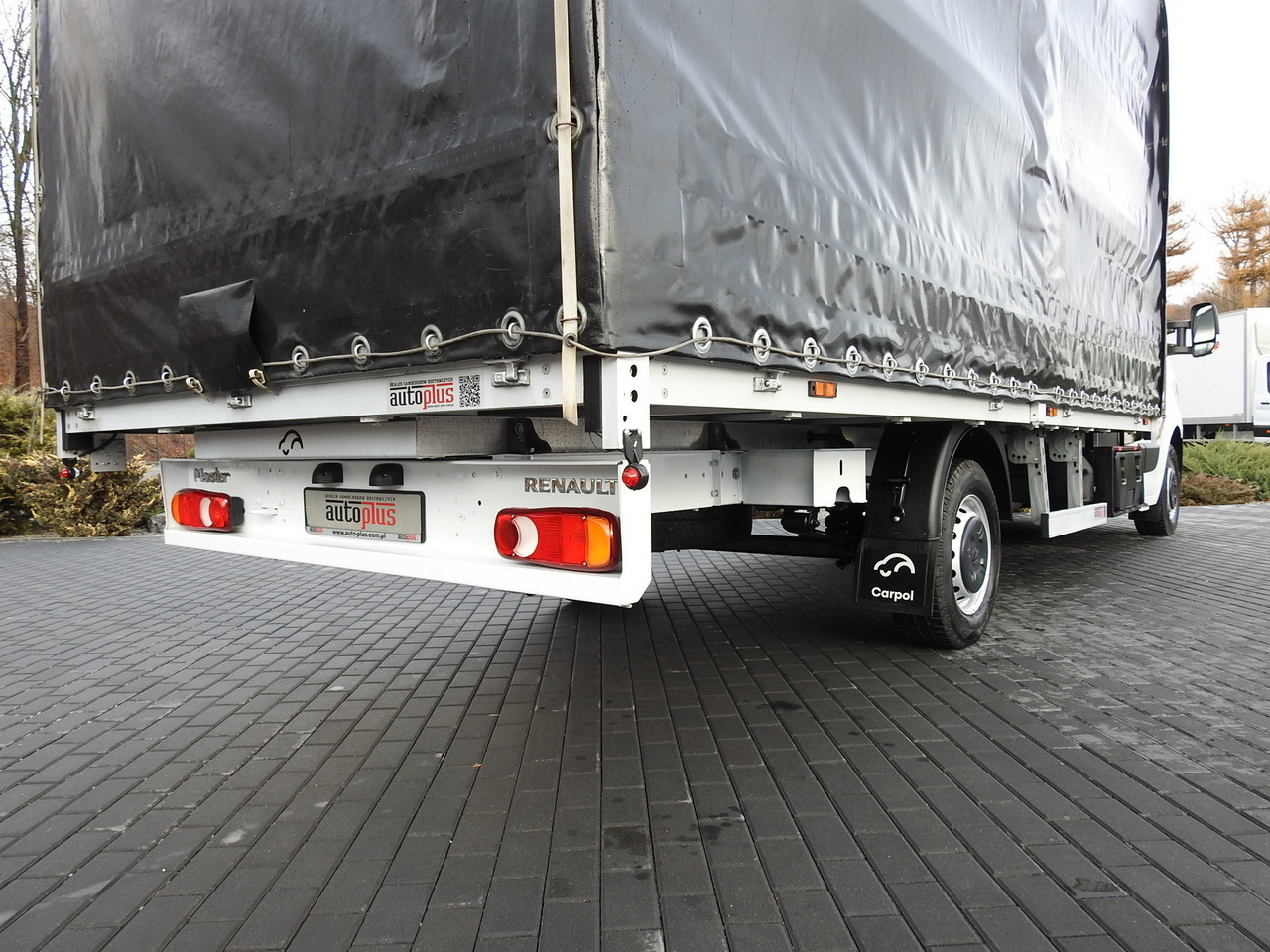 Furgão de toldo RENAULT MASTER TARPAULIN 10 PALLETS WEBASTO CRUISE CONTROL AIR CONDITIONING LED LIGHTS PNEUMATICS  165HP: foto 26