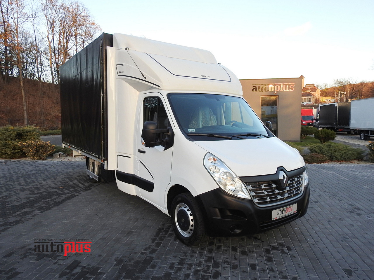 RENAULT MASTER TARPAULIN 10 PALLETS WEBASTO CRUISE CONTROL AIR CONDITIONING PNEUMATICS AUTOMATIC TRANSMISSION 170HP - Furgão de toldo: foto 1 RENAULT MASTER TARPAULIN 10 PALLETS WEBASTO CRUISE CONTROL AIR CONDITIONING PNEUMATICS AUTOMATIC TRANSMISSION 170HP - Furgão de toldo: foto 1