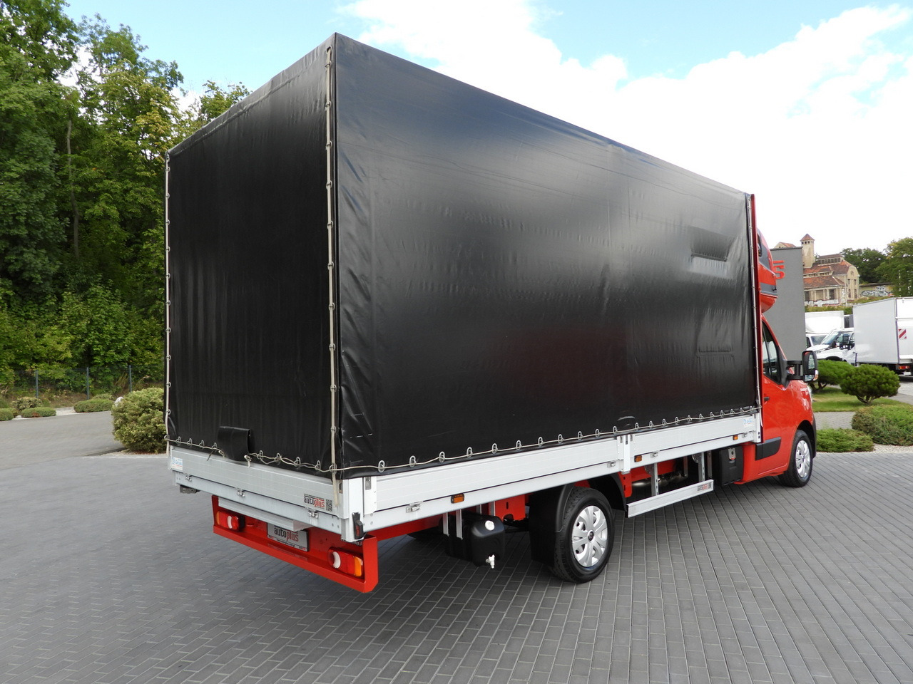 RENAULT MASTER TARPAULIN 10 PALLETS WEBASTO CRUISE CONTROL LED LIGHTS AIR CONDITIONING 165HP - Furgão de toldo: foto 3 RENAULT MASTER TARPAULIN 10 PALLETS WEBASTO CRUISE CONTROL LED LIGHTS AIR CONDITIONING 165HP - Furgão de toldo: foto 3