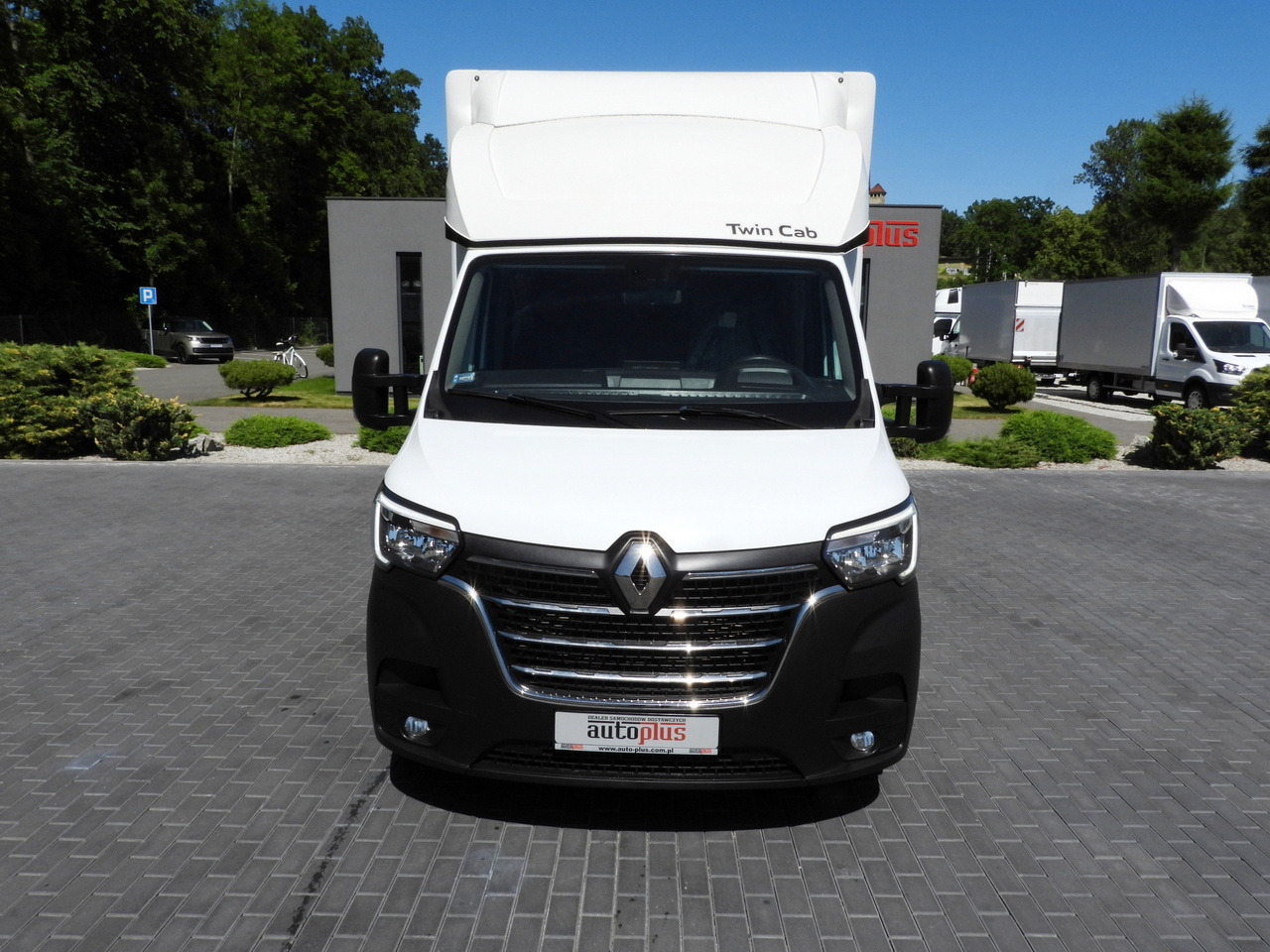 RENAULT MASTER TARPAULIN 10 PALLETS WEBASTO CRUISE CONTROL LED LIGHTS PNEUMATICS AIR CONDITIONING 165HP - Furgão de toldo: foto 5 RENAULT MASTER TARPAULIN 10 PALLETS WEBASTO CRUISE CONTROL LED LIGHTS PNEUMATICS AIR CONDITIONING 165HP - Furgão de toldo: foto 5