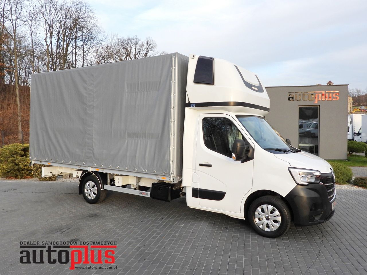 RENAULT MASTER TARPAULIN 10 PALLETS WEBASTO CRUISE CONTROL LED LIGHTS PNEUMATICS AIR CONDITIONING 165HP - Furgão de toldo: foto 1 RENAULT MASTER TARPAULIN 10 PALLETS WEBASTO CRUISE CONTROL LED LIGHTS PNEUMATICS AIR CONDITIONING 165HP - Furgão de toldo: foto 1