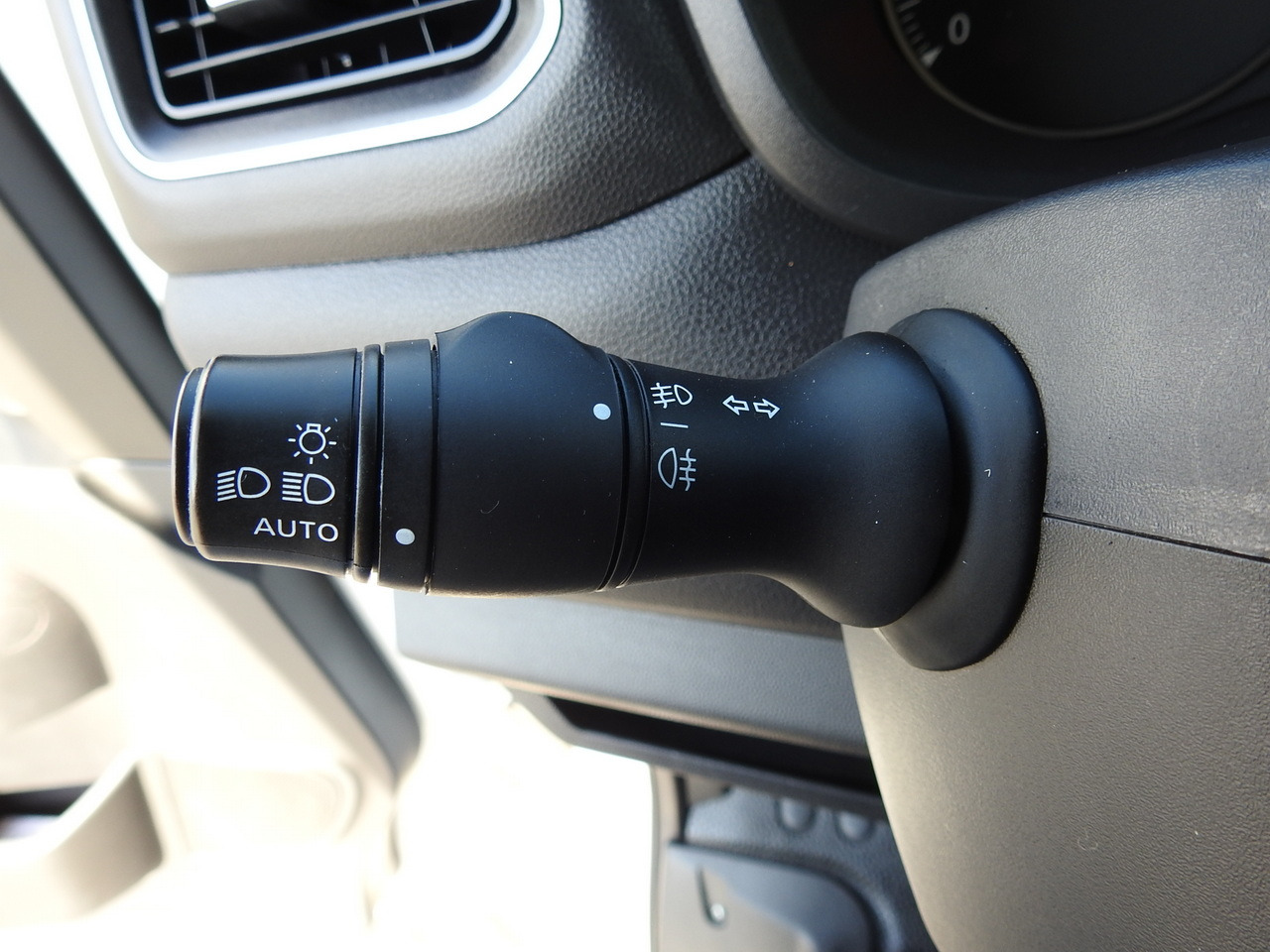 Furgão de toldo RENAULT MASTER TARPAULIN 10 PALLETS WEBASTO CRUISE CONTROL LED LIGHTS PNEUMATICS AIR CONDITIONING 165HP: foto 35 Furgão de toldo RENAULT MASTER TARPAULIN 10 PALLETS WEBASTO CRUISE CONTROL LED LIGHTS PNEUMATICS AIR CONDITIONING 165HP: foto 35