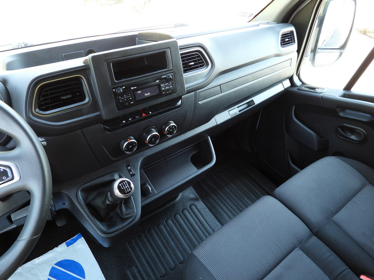Furgão de toldo RENAULT MASTER  TARPAULIN 10 PALLETS WEBASTO CRUISE CONTROL LED LIGHTS PNEUMATICS AIR CONDITIONING  165HP: foto 46