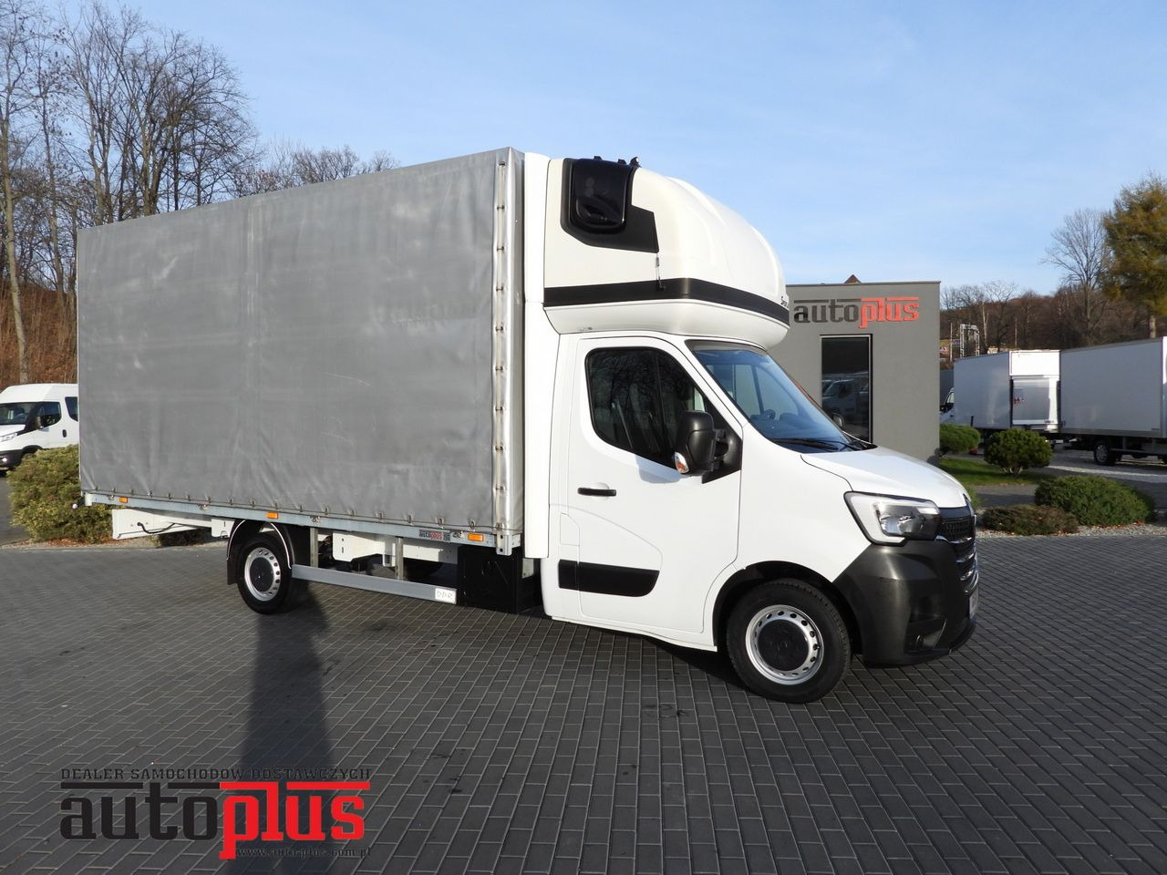 RENAULT MASTER TARPAULIN 10 PALLETS WEBASTO CRUISE CONTROL LED LIGHTS PNEUMATICS AIR CONDITIONING 165HP - Furgão de toldo: foto 1 RENAULT MASTER TARPAULIN 10 PALLETS WEBASTO CRUISE CONTROL LED LIGHTS PNEUMATICS AIR CONDITIONING 165HP - Furgão de toldo: foto 1