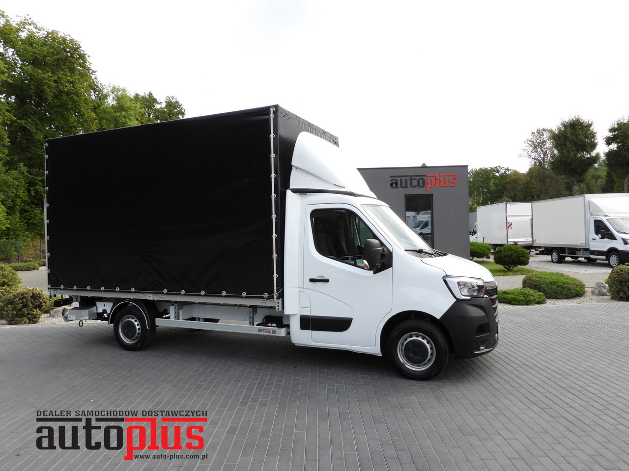 RENAULT MASTER TARPAULIN LIFT 8 PALLETS CRUISE CONTROL LED LIGHTS AIR CONDITIONING 145HP - Furgão de toldo: foto 1 RENAULT MASTER TARPAULIN LIFT 8 PALLETS CRUISE CONTROL LED LIGHTS AIR CONDITIONING 145HP - Furgão de toldo: foto 1