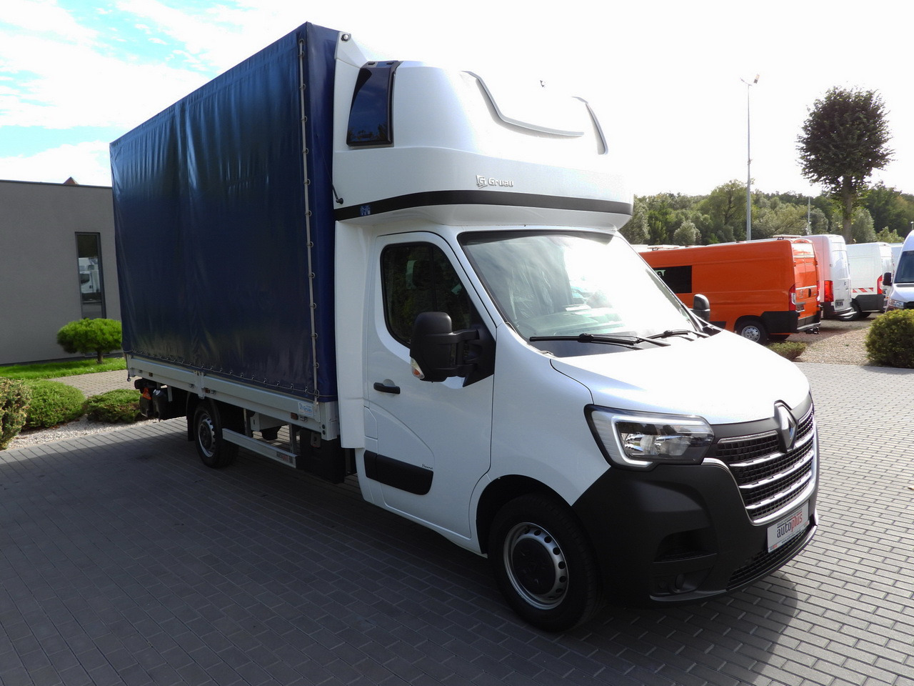RENAULT MASTER TARPAULIN LIFT 9 PALLETS WEBASTO CRUISE CONTROL LED LIGHTS PNEUMATICS AIR CONDITIONING 165HP - Furgão de toldo: foto 4 RENAULT MASTER TARPAULIN LIFT 9 PALLETS WEBASTO CRUISE CONTROL LED LIGHTS PNEUMATICS AIR CONDITIONING 165HP - Furgão de toldo: foto 4