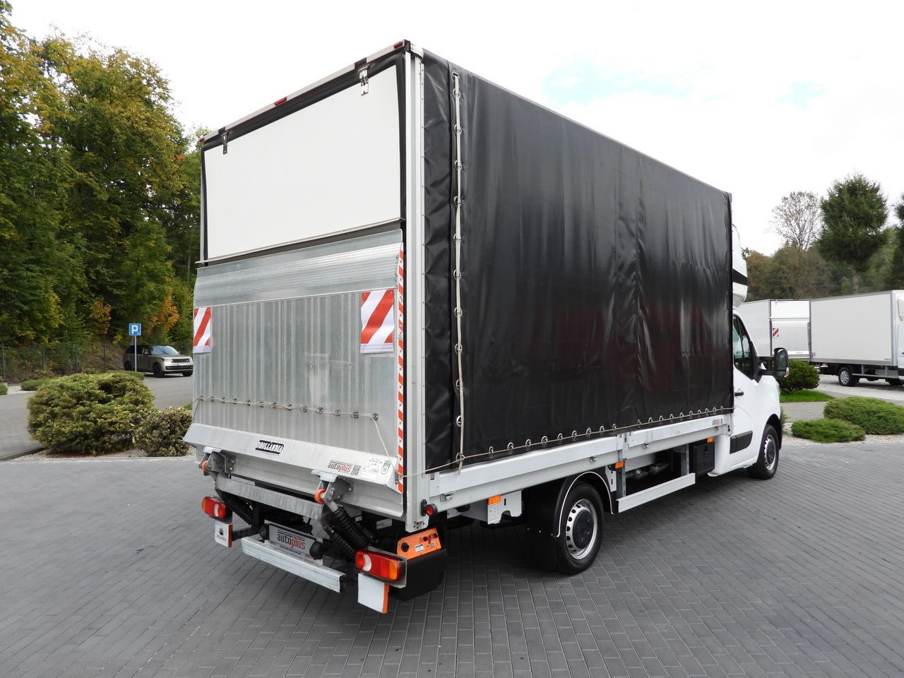 RENAULT MASTER TARPAULIN LIFT 9 PALLETS WEBASTO CRUISE CONTROL LED LIGHTS PNEUMATICS AIR CONDITIONING 165HP - Furgão de toldo: foto 3 RENAULT MASTER TARPAULIN LIFT 9 PALLETS WEBASTO CRUISE CONTROL LED LIGHTS PNEUMATICS AIR CONDITIONING 165HP - Furgão de toldo: foto 3