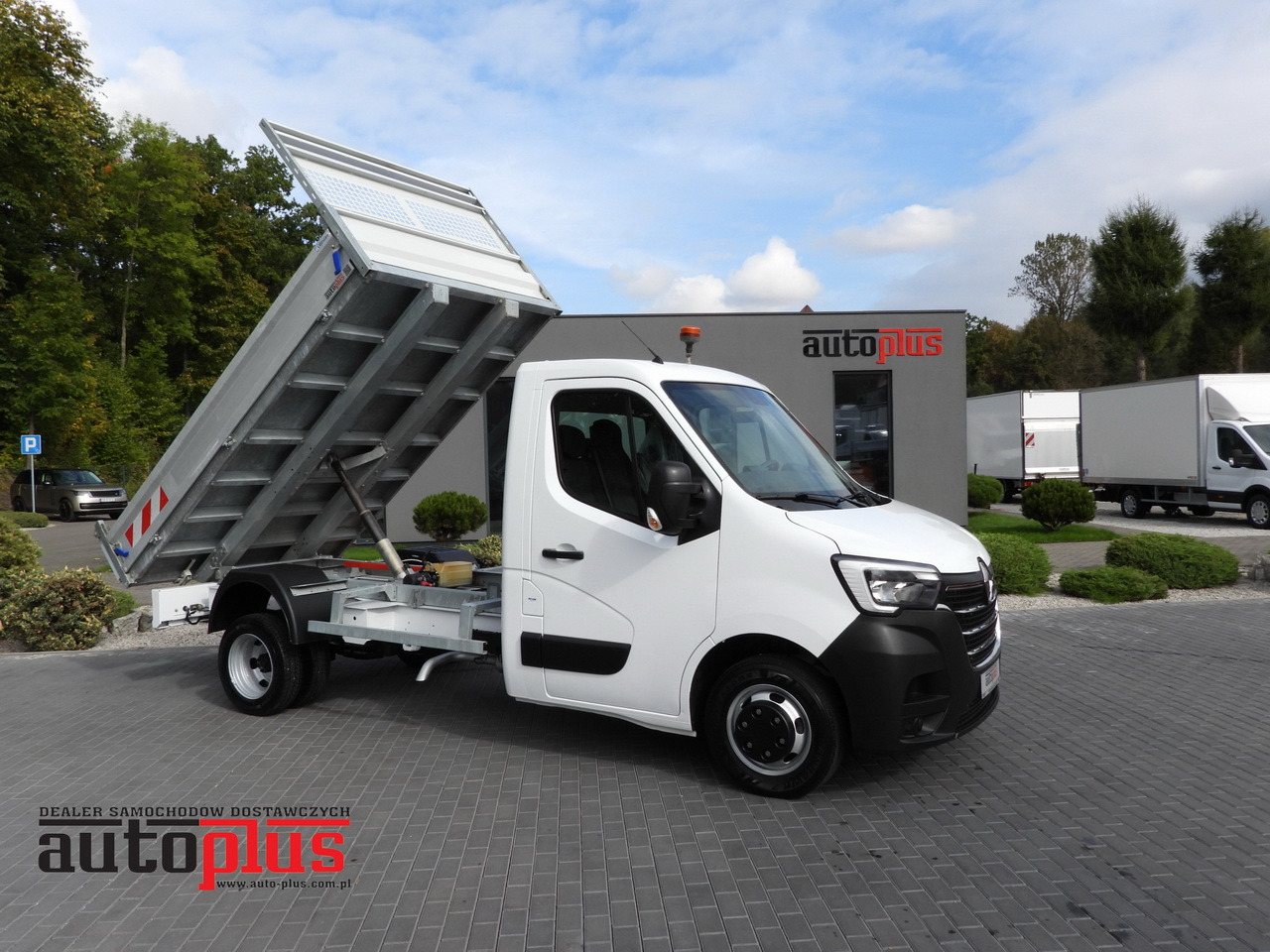 RENAULT MASTER TIPPER CRUISE CONTROL LED LIGHTS TWIN WHEELS AIR CONDITIONING 130HP - Furgão basculante: foto 1 RENAULT MASTER TIPPER CRUISE CONTROL LED LIGHTS TWIN WHEELS AIR CONDITIONING 130HP - Furgão basculante: foto 1