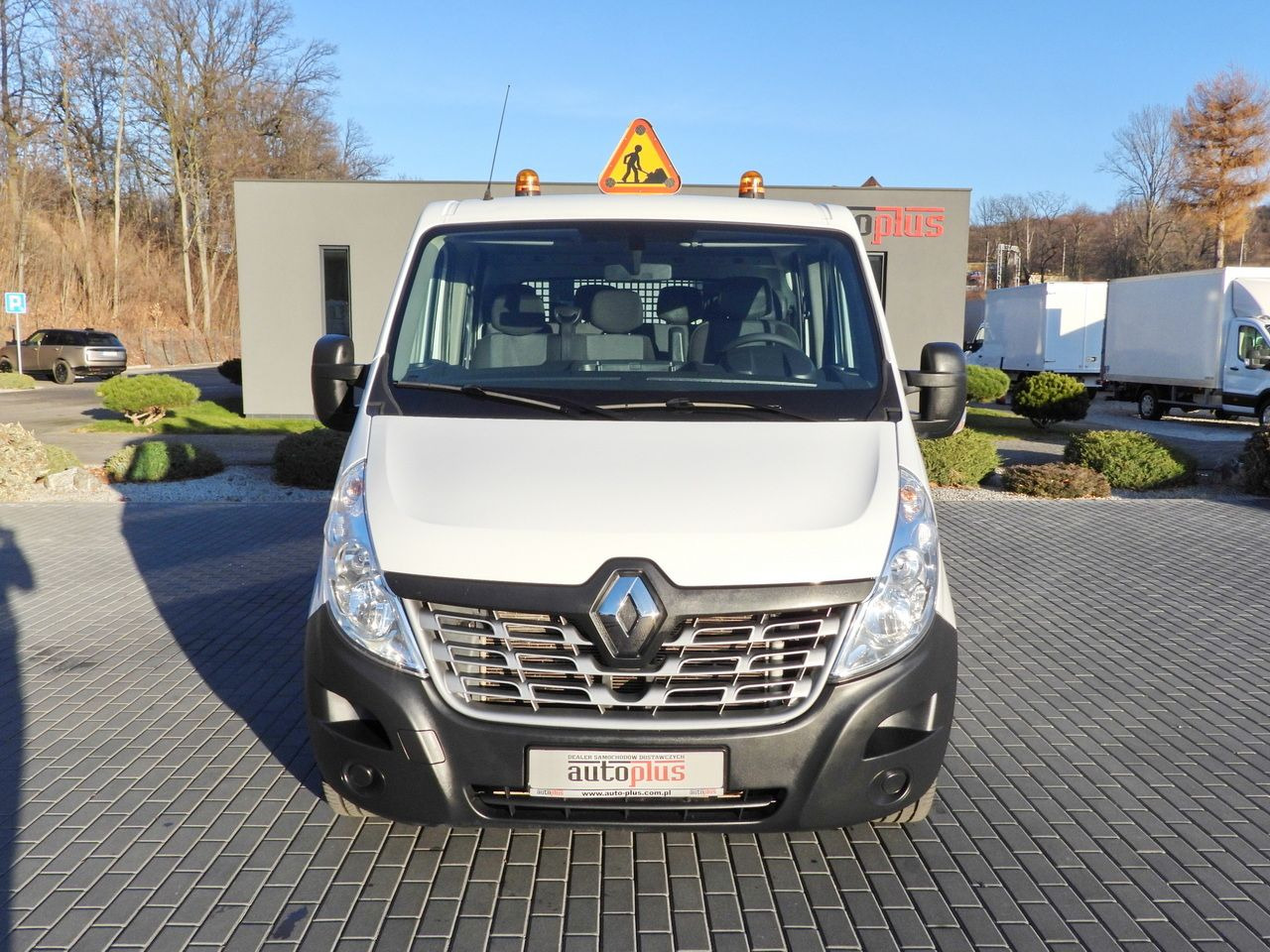 RENAULT MASTER TIPPER DOUBLE CABIN DOKA 7 SEATS CRUISE CONTROL AIR CONDITIONING 145HP - Furgão basculante: foto 5 RENAULT MASTER TIPPER DOUBLE CABIN DOKA 7 SEATS CRUISE CONTROL AIR CONDITIONING 145HP - Furgão basculante: foto 5