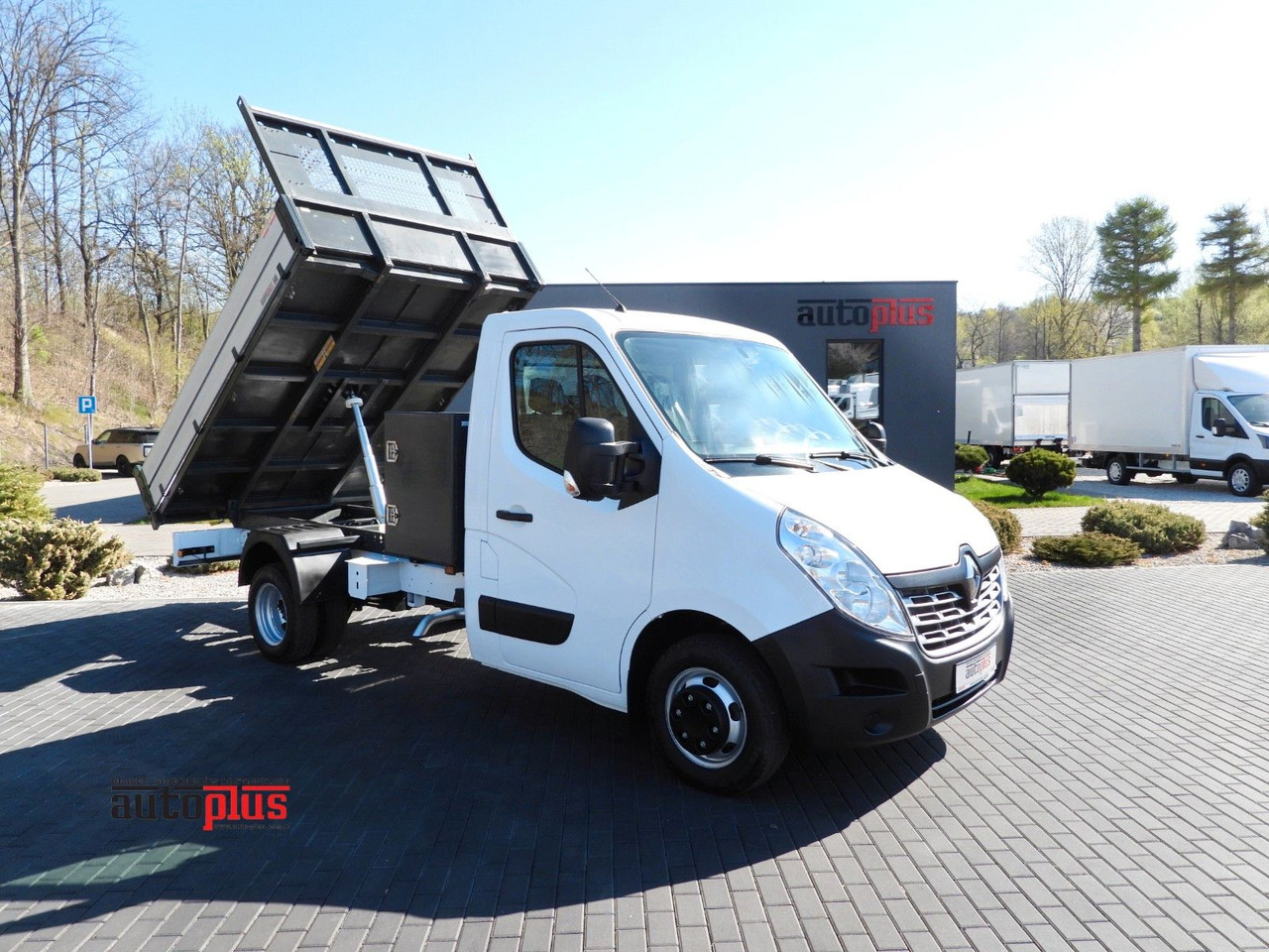 Renault MASTER KIPPER TEMPOMAT NAVIGATION ZWILLINGSRÄDER - Furgão basculante: foto 1 Renault MASTER KIPPER TEMPOMAT NAVIGATION ZWILLINGSRÄDER - Furgão basculante: foto 1