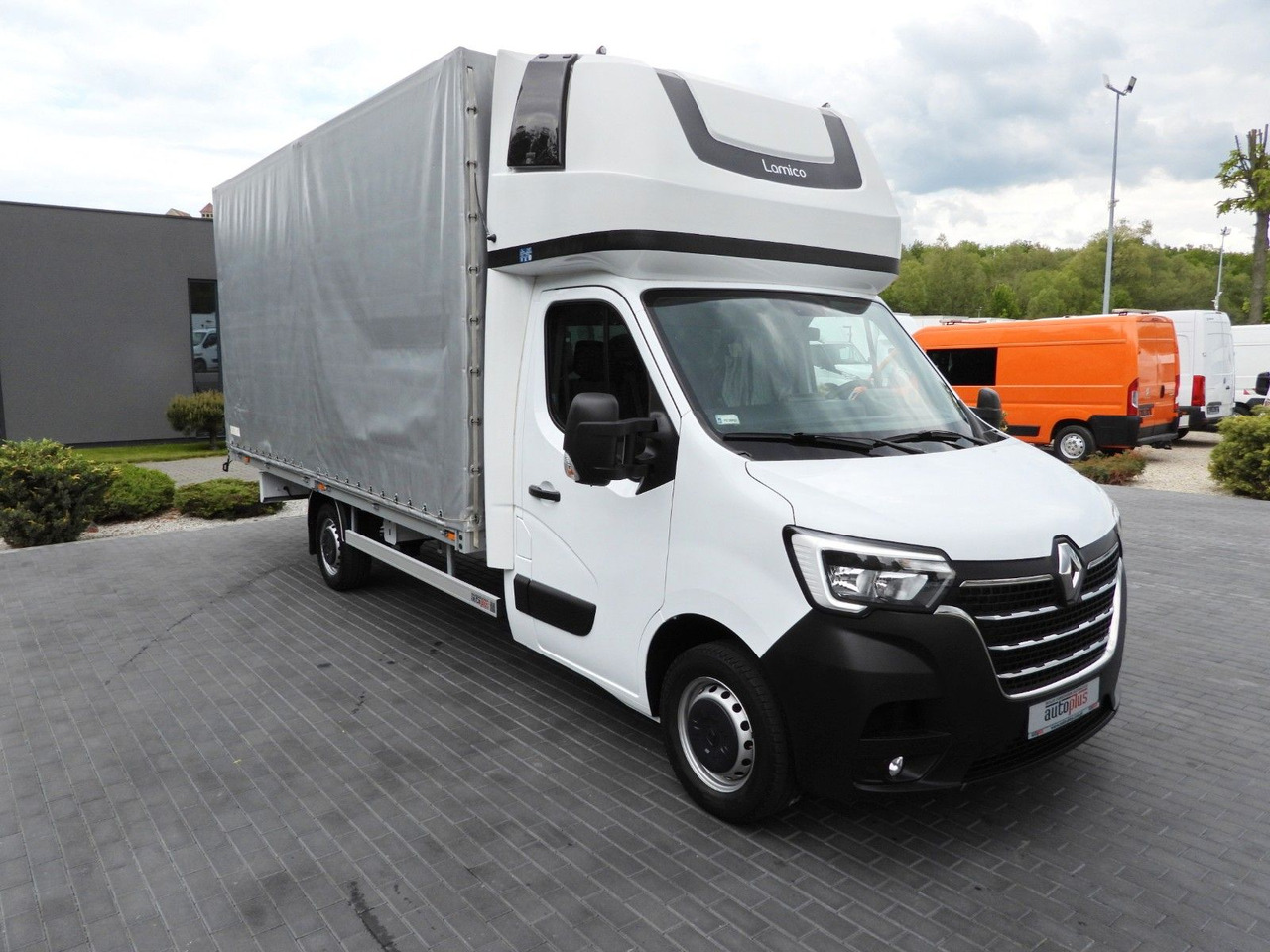Renault MASTER PRITSCHE PLANE 10 PALETTEN TEMPOMAT A/C - Furgão de toldo: foto 4 Renault MASTER PRITSCHE PLANE 10 PALETTEN TEMPOMAT A/C - Furgão de toldo: foto 4