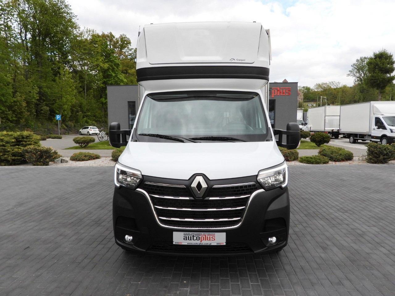 Renault MASTER PRITSCHE PLANE 10 PALETTEN WEBASTO A/C - Furgão de toldo: foto 5 Renault MASTER PRITSCHE PLANE 10 PALETTEN WEBASTO A/C - Furgão de toldo: foto 5