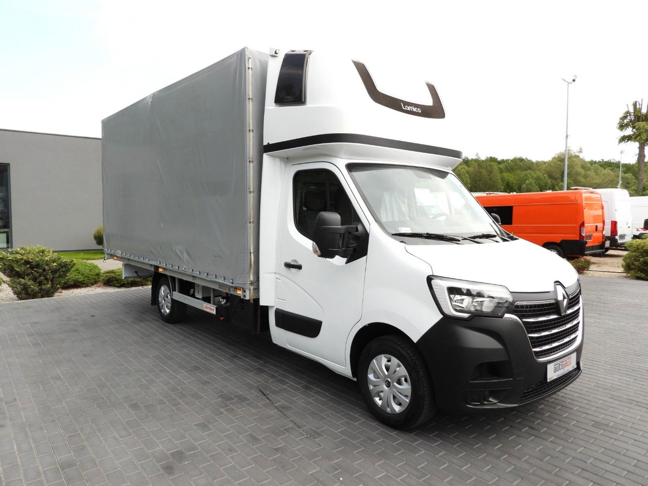 Renault MASTER PRITSCHE PLANE 10 PALETTEN WEBASTO A/C - Furgão de toldo: foto 4 Renault MASTER PRITSCHE PLANE 10 PALETTEN WEBASTO A/C - Furgão de toldo: foto 4