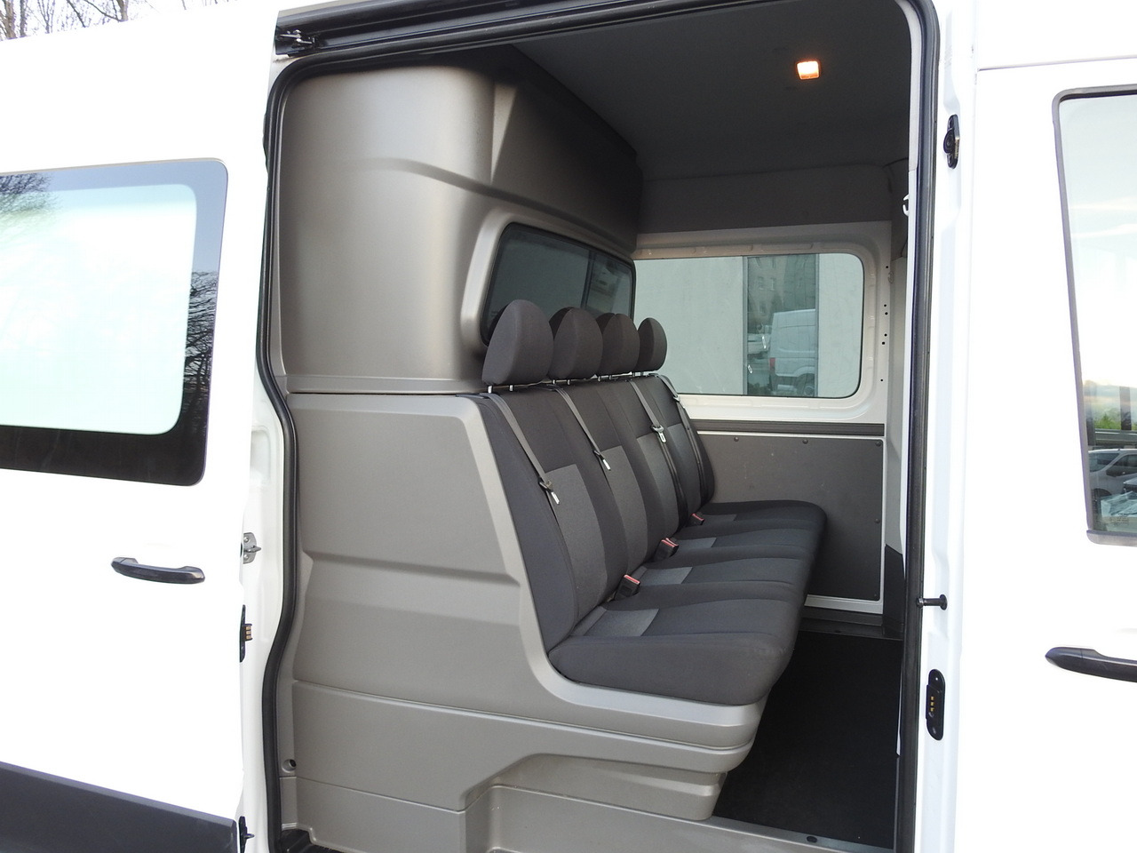Furgão VOLKSWAGEN CRAFTER 4X4 4MOTION BOX DELIVERY VAN 7 SEATS AIR CONDITIONING  140HP: foto 39