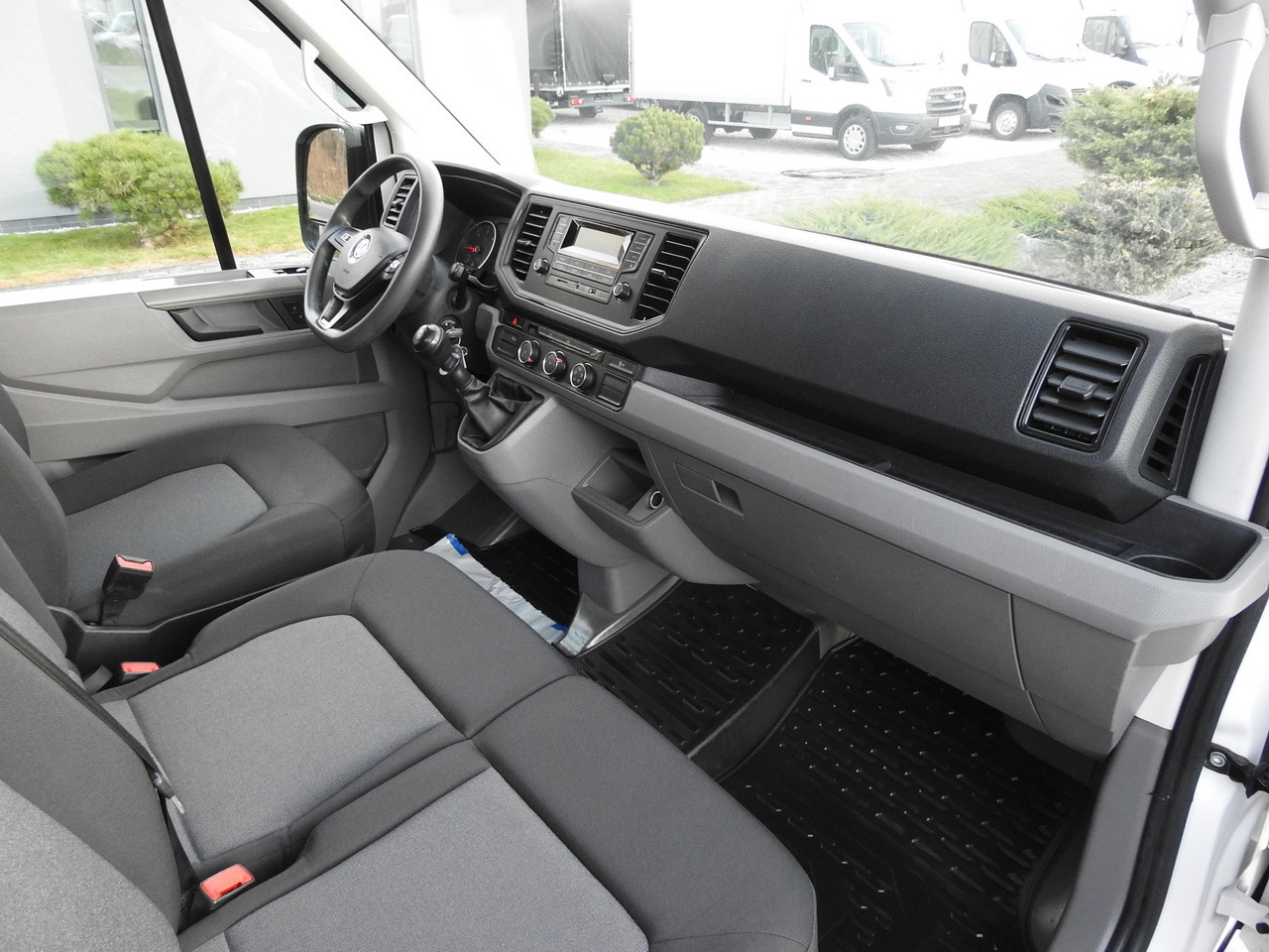 Furgão VOLKSWAGEN CRAFTER 4X4 4MOTION BOX DELIVERY VAN 7 SEATS AIR CONDITIONING  140HP: foto 37