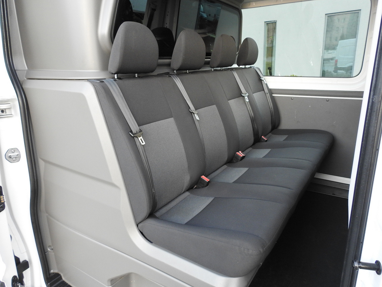 Furgão VOLKSWAGEN CRAFTER 4X4 4MOTION BOX DELIVERY VAN 7 SEATS AIR CONDITIONING  140HP: foto 40