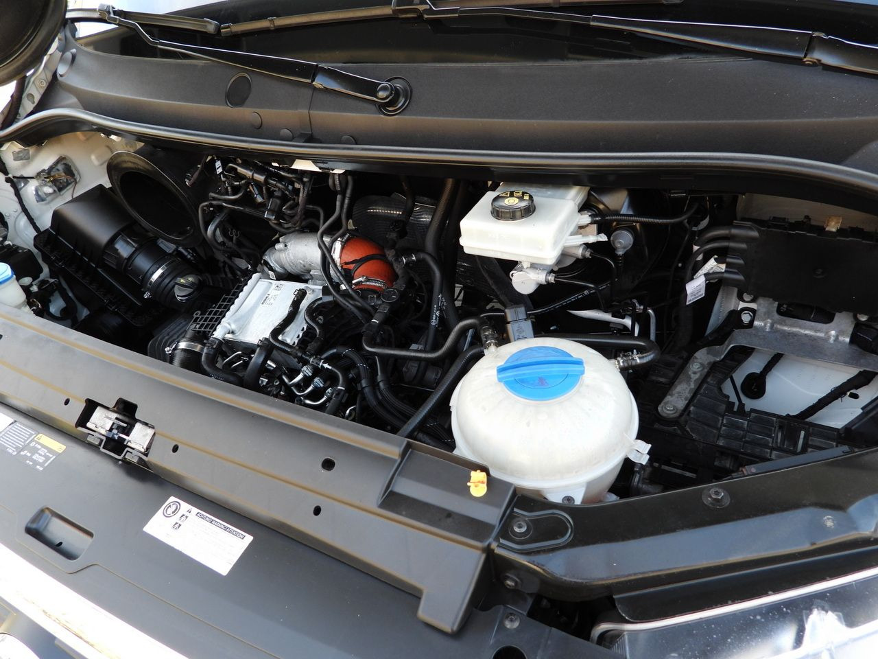 Locação de VOLKSWAGEN CRAFTER TARPAULIN 10 PALLETS WEBASTO CRUISE CONTROL LED LIGHTS  180HP VOLKSWAGEN CRAFTER TARPAULIN 10 PALLETS WEBASTO CRUISE CONTROL LED LIGHTS  180HP: foto 25