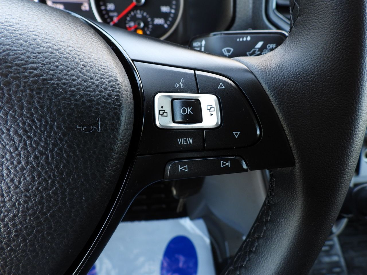 Locação de VOLKSWAGEN CRAFTER TARPAULIN 10 PALLETS WEBASTO CRUISE CONTROL LED LIGHTS  180HP VOLKSWAGEN CRAFTER TARPAULIN 10 PALLETS WEBASTO CRUISE CONTROL LED LIGHTS  180HP: foto 32