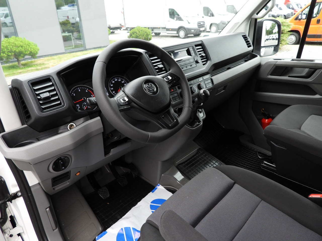 VOLKSWAGEN CRAFTER TARPAULIN 8 PALLETS WEBASTO CRUISE CONTROL LED LIGHTS AIR CONDITIONING 180HP - Furgão de toldo: foto 2 VOLKSWAGEN CRAFTER TARPAULIN 8 PALLETS WEBASTO CRUISE CONTROL LED LIGHTS AIR CONDITIONING 180HP - Furgão de toldo: foto 2