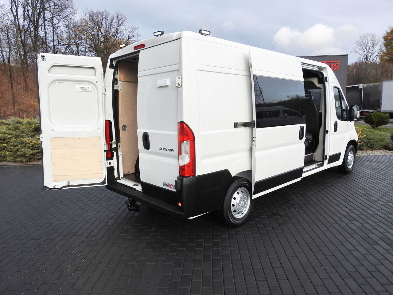 CITROEN JUMPER BOX DELIVERY VAN 6 SEATS AIR CONDITIONING 140HP - Veículo comercial: foto 3 CITROEN JUMPER BOX DELIVERY VAN 6 SEATS AIR CONDITIONING 140HP - Veículo comercial: foto 3