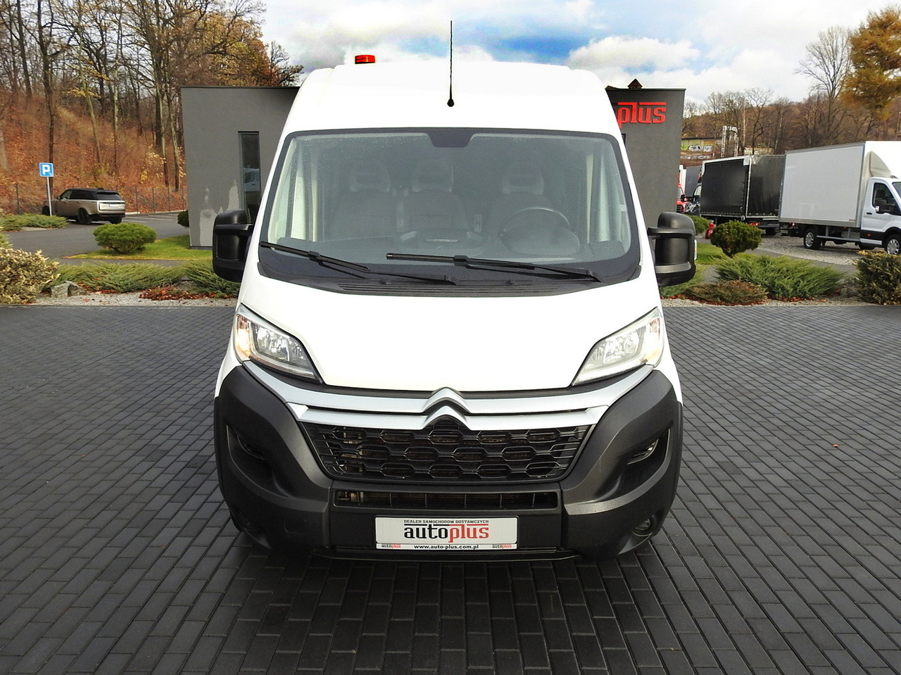 CITROEN JUMPER BOX DELIVERY VAN 6 SEATS AIR CONDITIONING 140HP - Veículo comercial: foto 5 CITROEN JUMPER BOX DELIVERY VAN 6 SEATS AIR CONDITIONING 140HP - Veículo comercial: foto 5