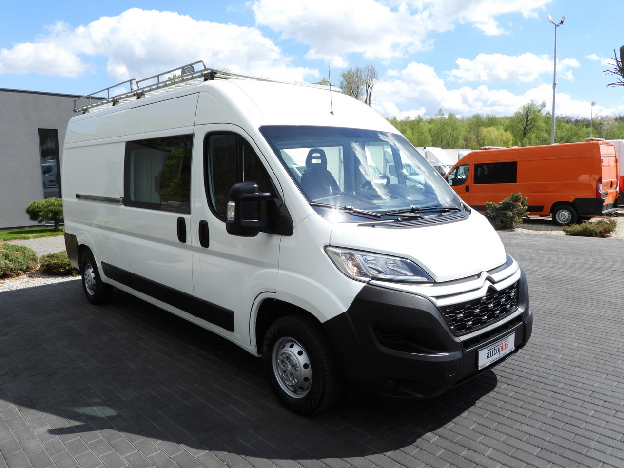 CITROEN JUMPER BOX DELIVERY VAN 7 SEATS CRUISE CONTROL 120HP - Veículo comercial: foto 4 CITROEN JUMPER BOX DELIVERY VAN 7 SEATS CRUISE CONTROL 120HP - Veículo comercial: foto 4