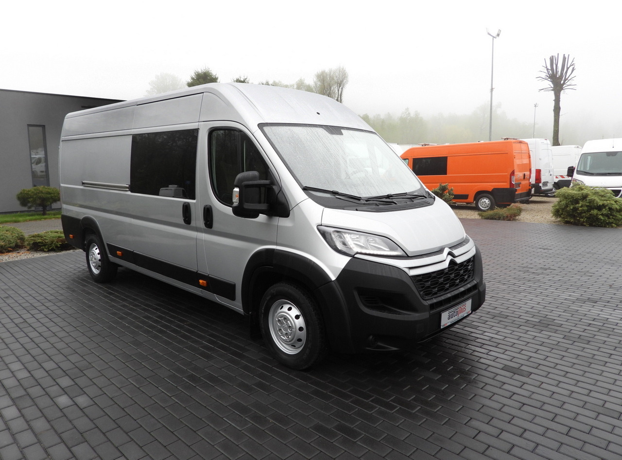 CITROEN JUMPER BOX DELIVERY VAN 7 SEATS CRUISE CONTROL LED LIGHTS AIR CONDITIONING 165HP - Veículo comercial: foto 4 CITROEN JUMPER BOX DELIVERY VAN 7 SEATS CRUISE CONTROL LED LIGHTS AIR CONDITIONING 165HP - Veículo comercial: foto 4