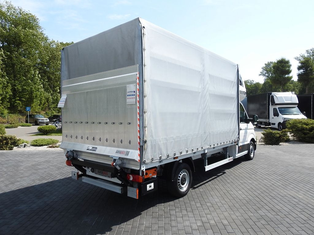 Volkswagen CRAFTER PRITSCHE PLANE AUFZUG 8 PALETTEN WEBASTO - Furgão de toldo: foto 3 Volkswagen CRAFTER PRITSCHE PLANE AUFZUG 8 PALETTEN WEBASTO - Furgão de toldo: foto 3