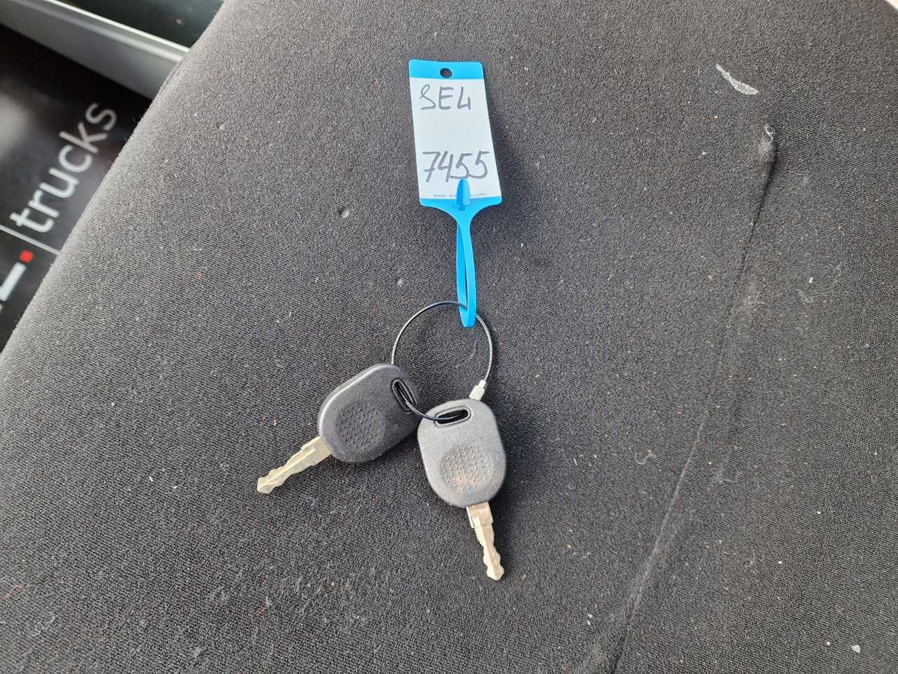 Varredora urbana BokiMobil 1151 Schneepflug: foto 40 Varredora urbana BokiMobil 1151 Schneepflug: foto 40