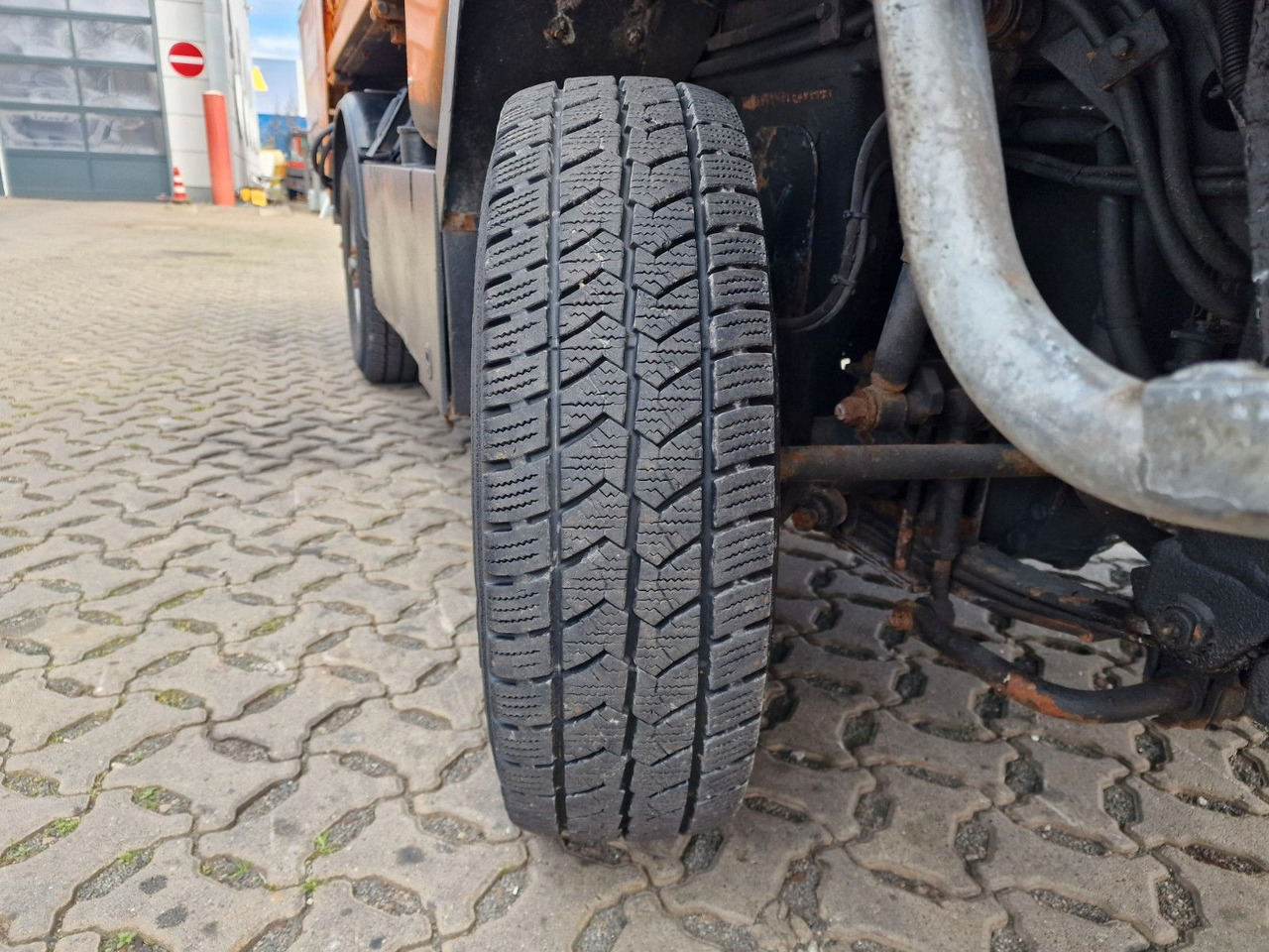 Varredora urbana BokiMobil 1151 Schneepflug: foto 45 Varredora urbana BokiMobil 1151 Schneepflug: foto 45