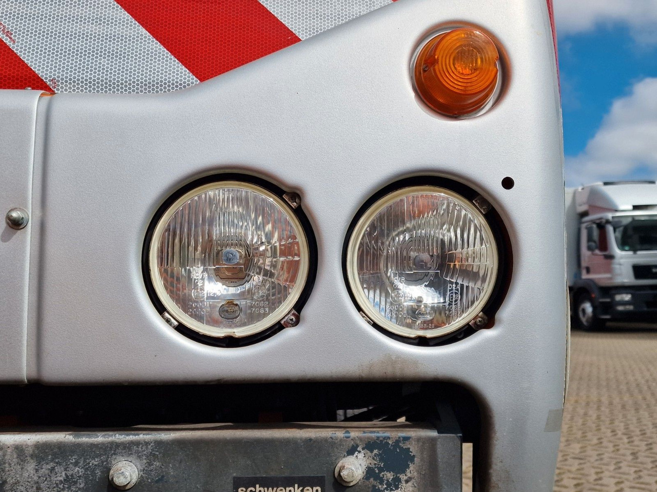 Varredora urbana BokiMobil 1151 Schneepflug: foto 25 Varredora urbana BokiMobil 1151 Schneepflug: foto 25