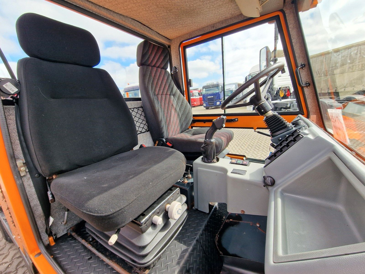 Varredora urbana BokiMobil 1151 Schneepflug: foto 29 Varredora urbana BokiMobil 1151 Schneepflug: foto 29