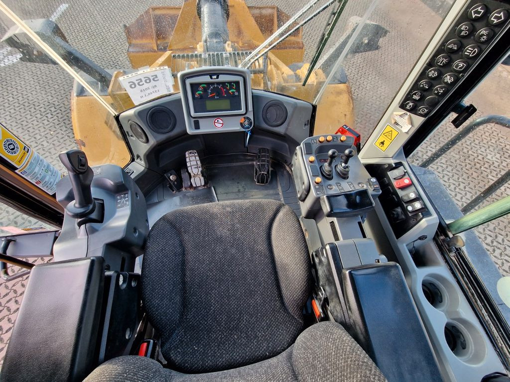 Carregadeira de rodas CAT 972MXE: foto 19
