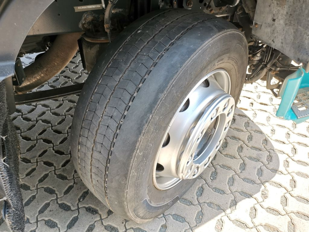 Caminhão transporte de gado DAF XF 105.460  / Intarder / 4 Stock / KOMPLETT ! DAF XF 105.460  / Intarder / 4 Stock / KOMPLETT !: foto 18