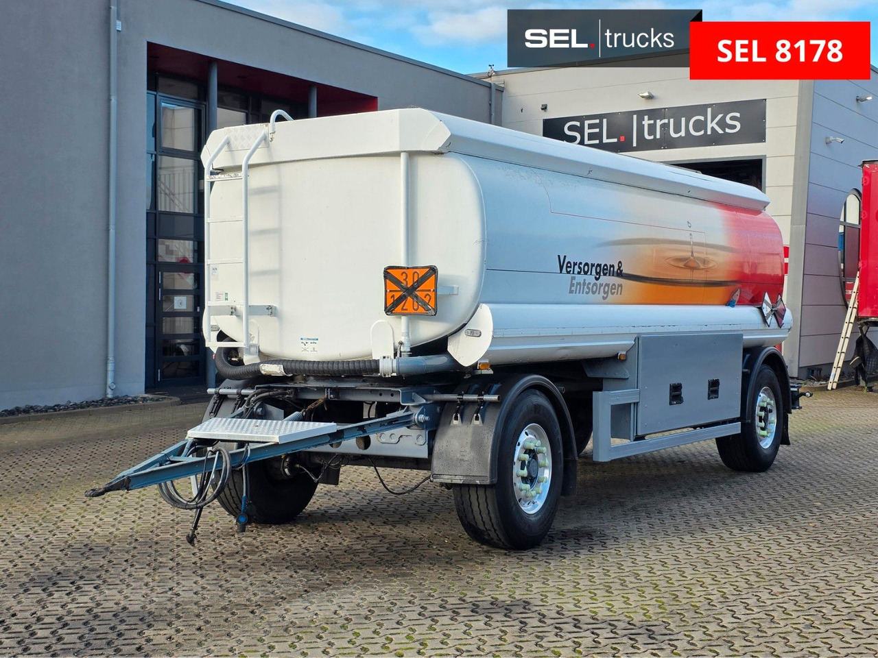 Esterer, Ulrich TA 18.186 /Alu-Felgen /ADR AT / - Reboque tanque: foto 1 Esterer, Ulrich TA 18.186 /Alu-Felgen /ADR AT / - Reboque tanque: foto 1