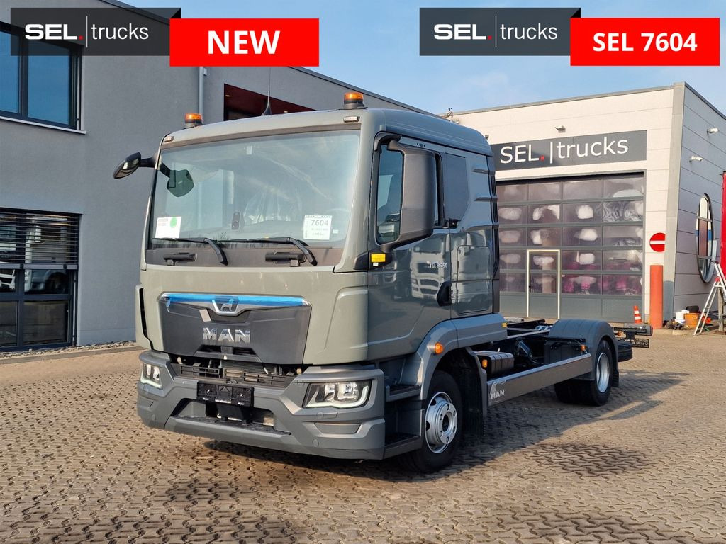 MAN TGL 8.250 4x2 BB / Nebenabtrieb/NEU/Euro 6E - Caminhão chassi: foto 1 MAN TGL 8.250 4x2 BB / Nebenabtrieb/NEU/Euro 6E - Caminhão chassi: foto 1