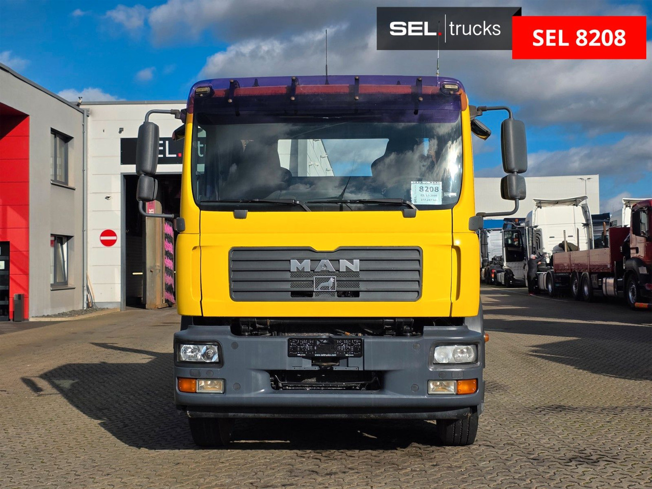 MAN TGM 18.330 4X2 BL - Caminhão basculante: foto 2 MAN TGM 18.330 4X2 BL - Caminhão basculante: foto 2